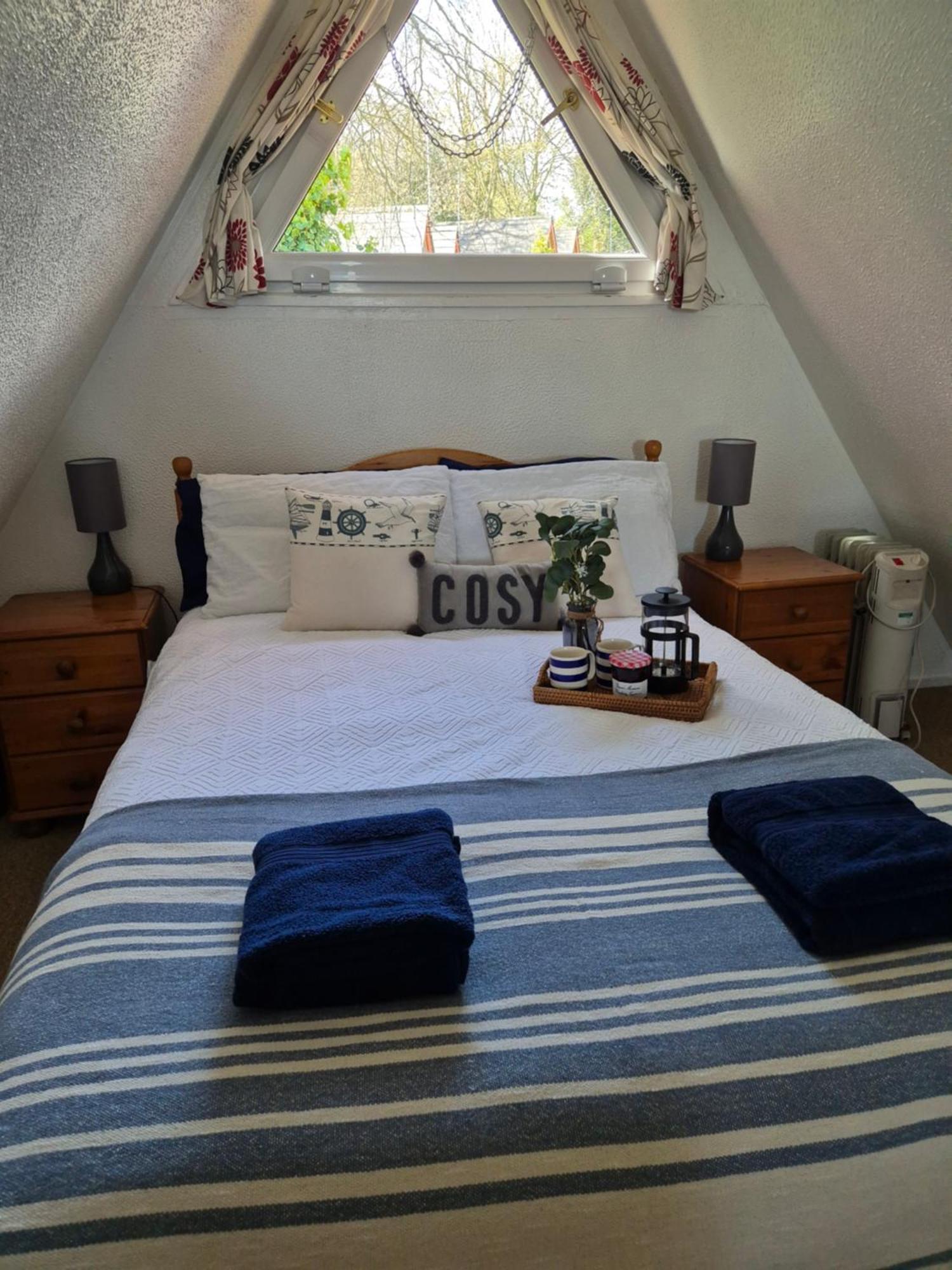 Wow! Amazing Sea Views At Coastal Chalet In Kingsdown Park With Pool No 40 Villa Eksteriør bilde
