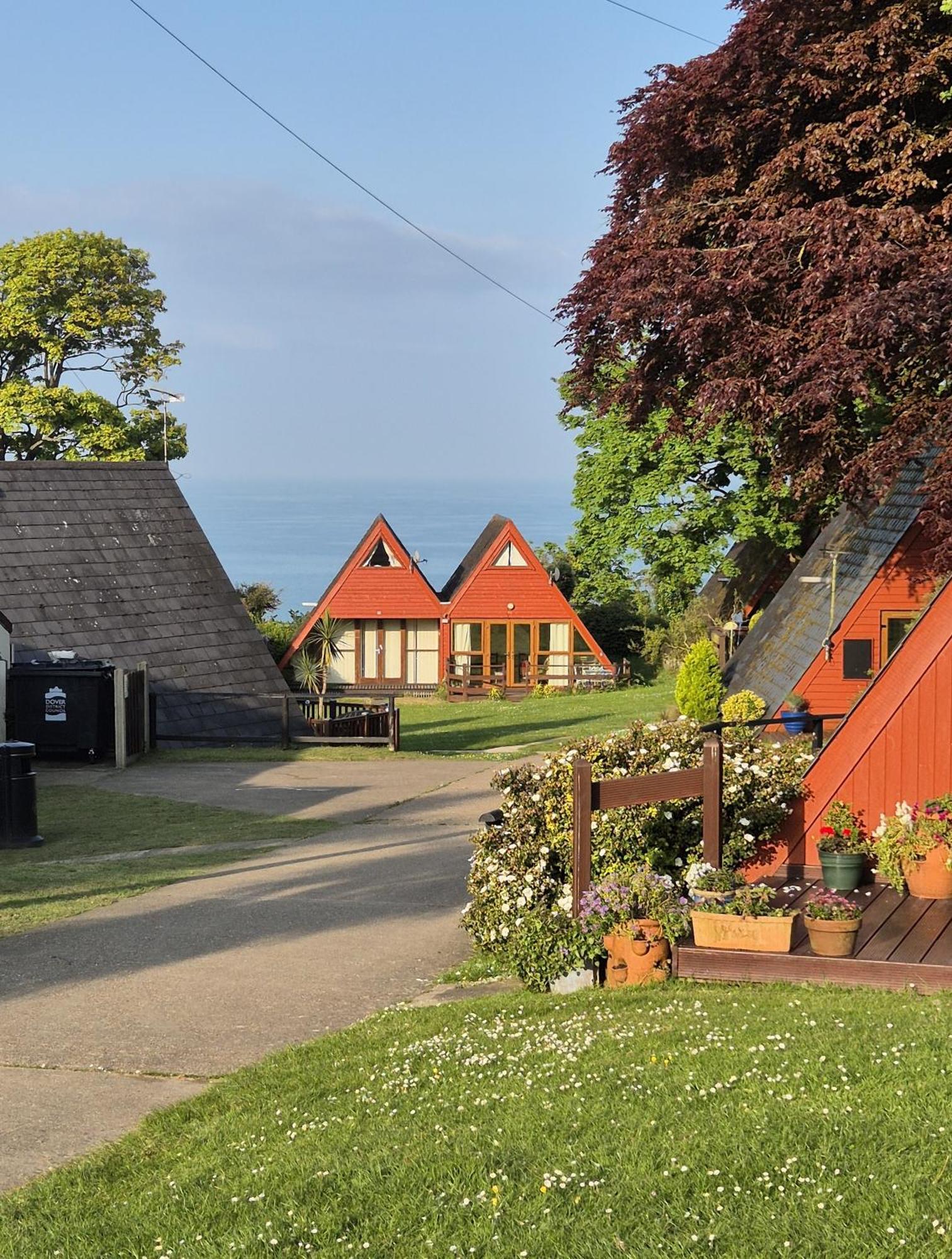 Wow! Amazing Sea Views At Coastal Chalet In Kingsdown Park With Pool No 40 Villa Eksteriør bilde